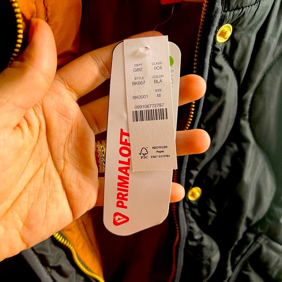 Vest - Picture 4 of 5